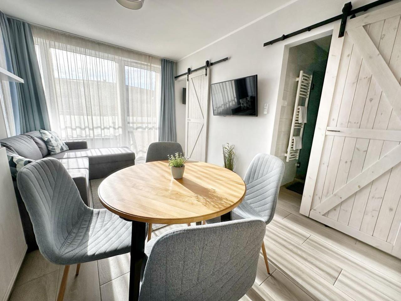 Marina Apartment By Dora Keszthely Kültér fotó